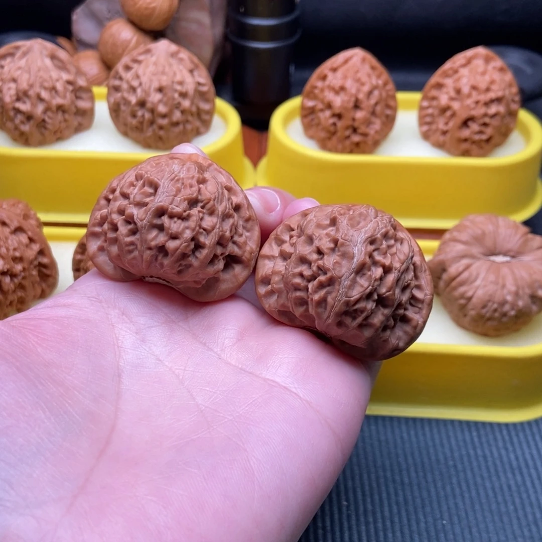 文玩核桃吊坠E****d宫灯41