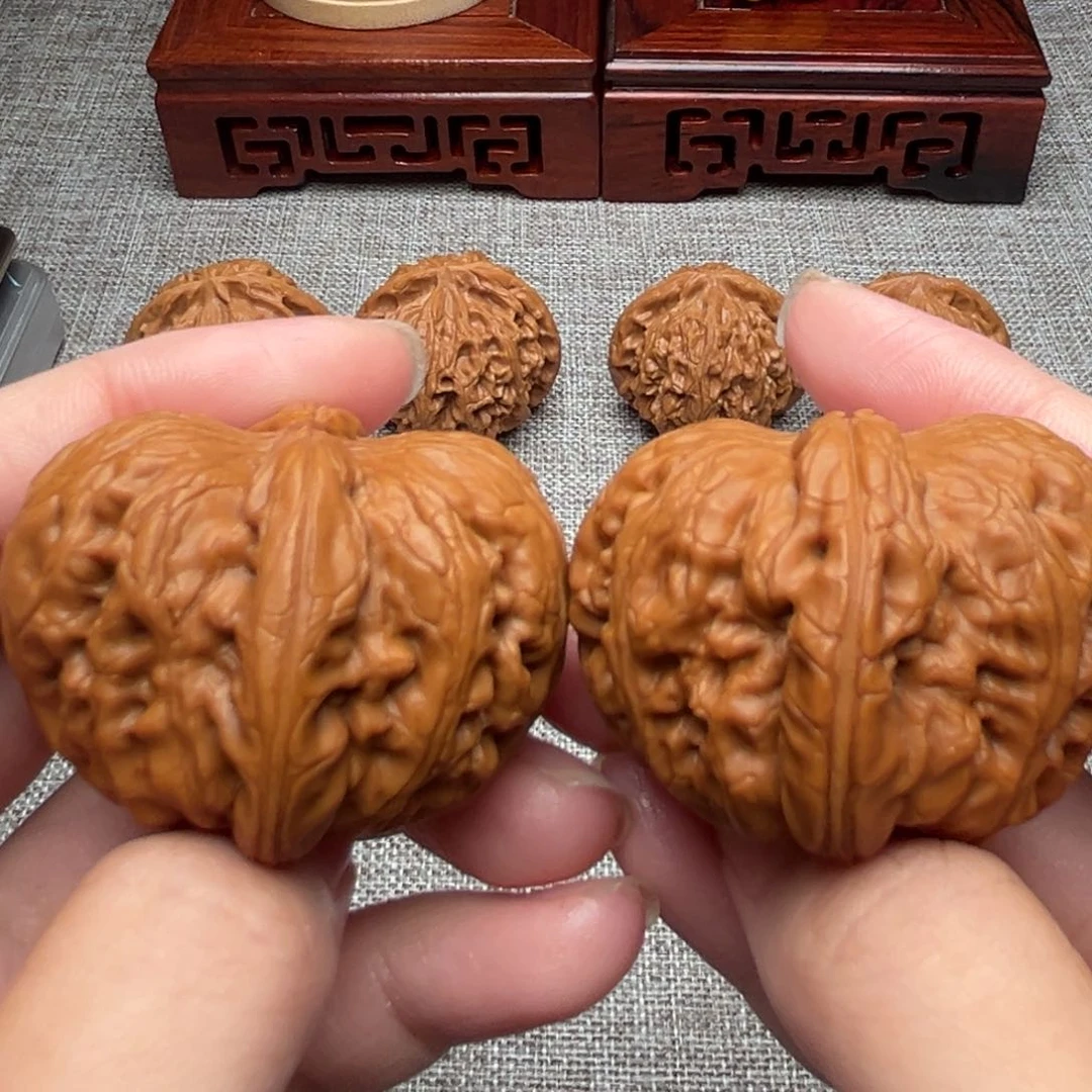 文玩核桃把件元宝42