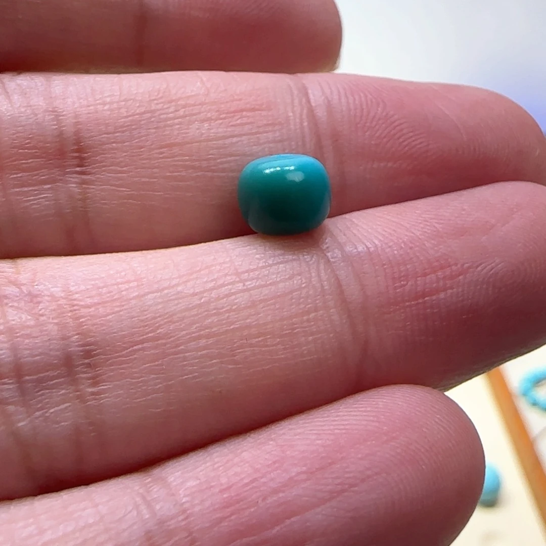 绿松石配饰未镶嵌