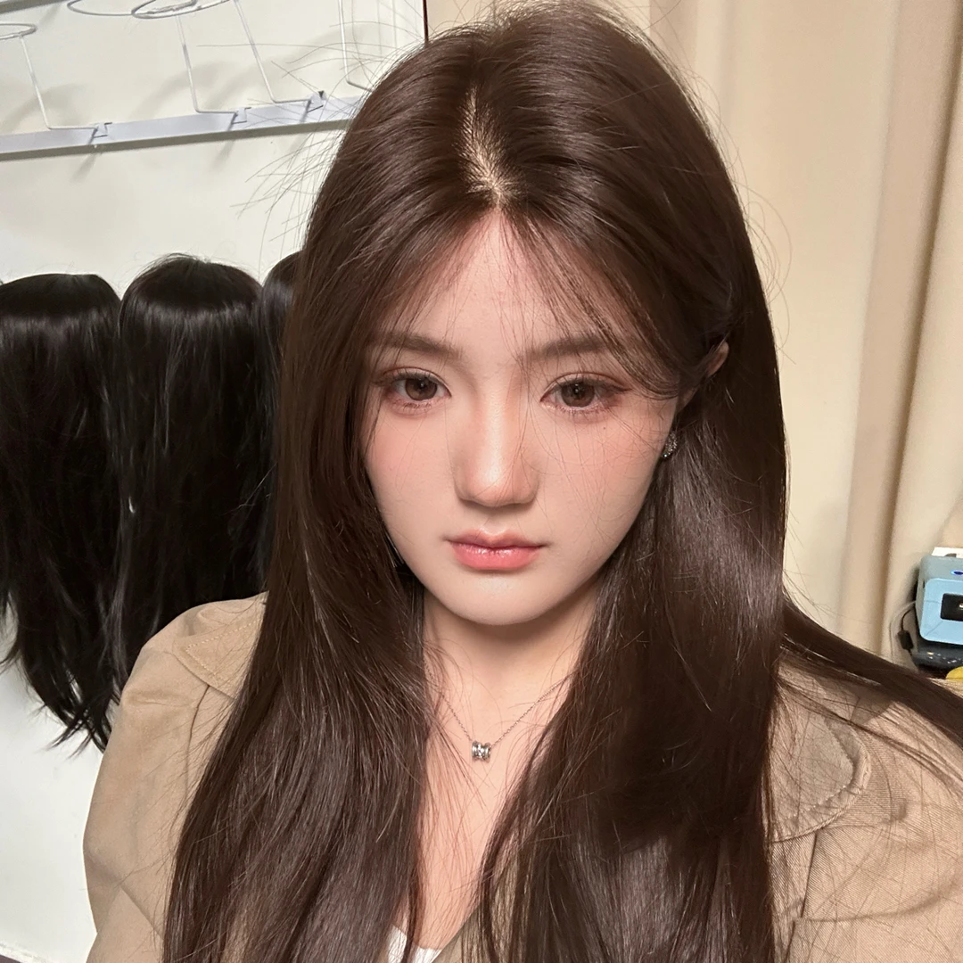 《薄荷少女》仿递针头皮茶棕色直发