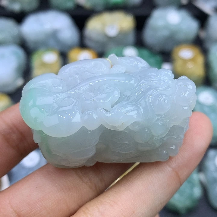 翡翠未镶嵌颈饰天然缅甸翡翠