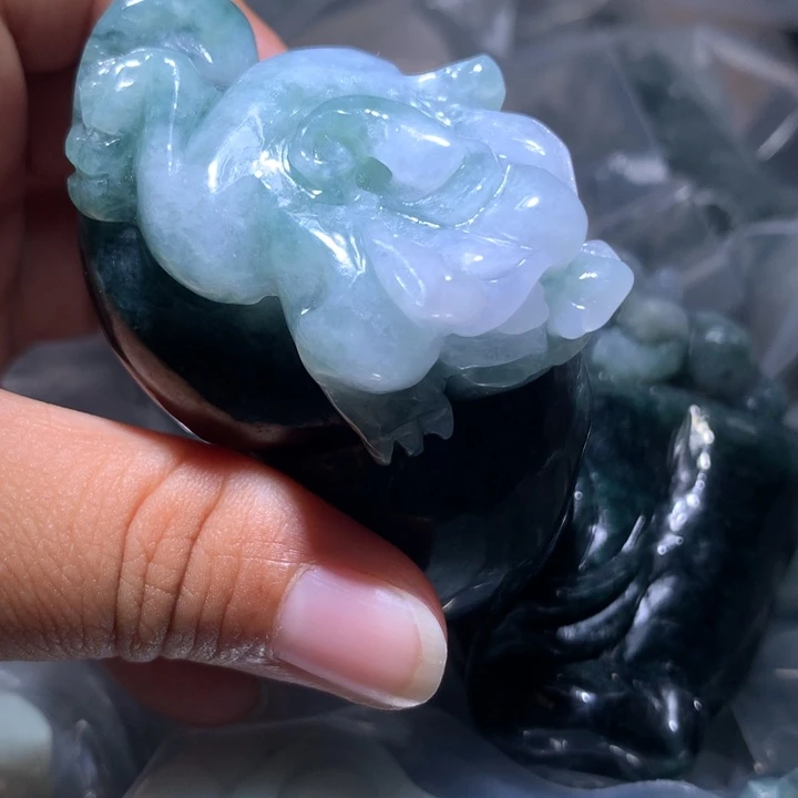 翡翠未镶嵌颈饰保真天然A货翡翠