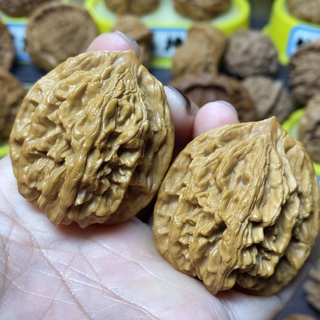 吊坠文玩核桃麦穗虎头