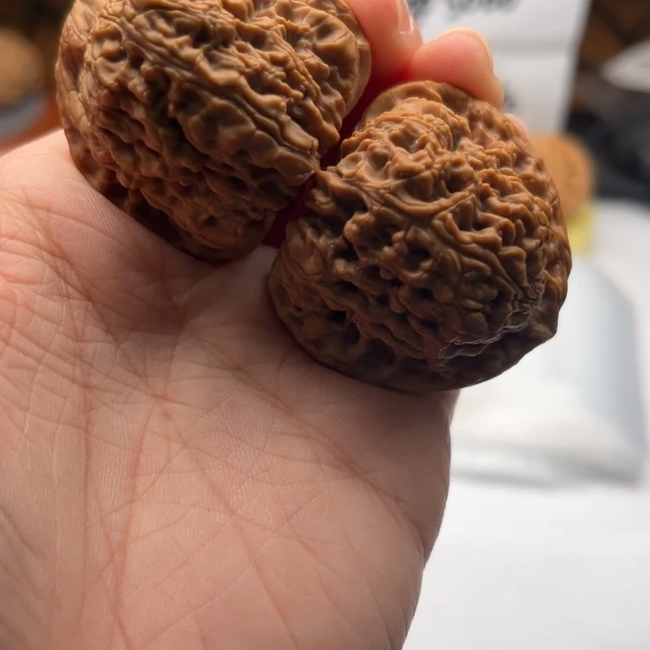 文玩核桃吊坠南疆41