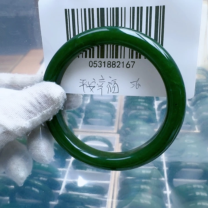 和田玉（碧玉）手镯未镶嵌57包容