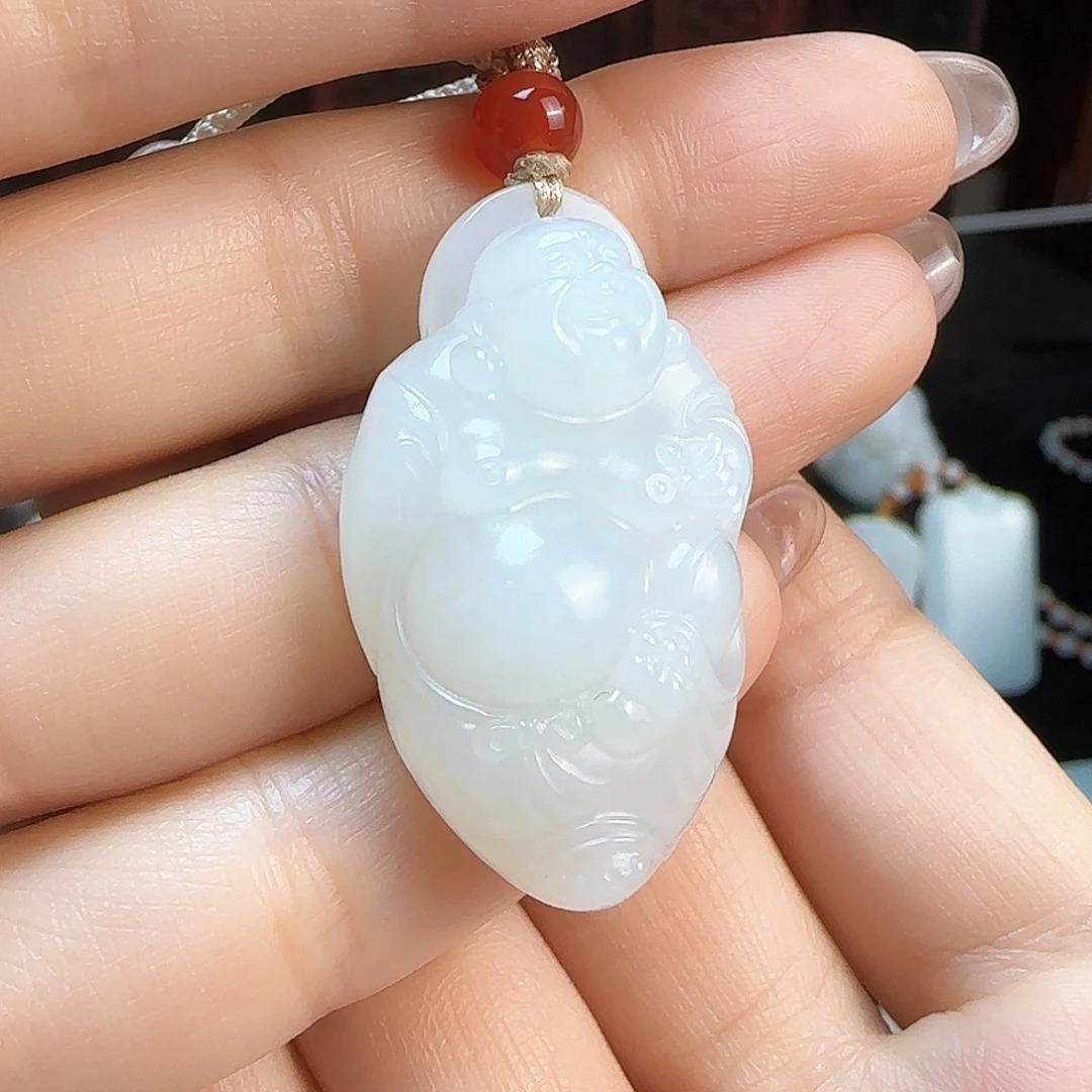 和田玉未镶嵌颈饰定制发货