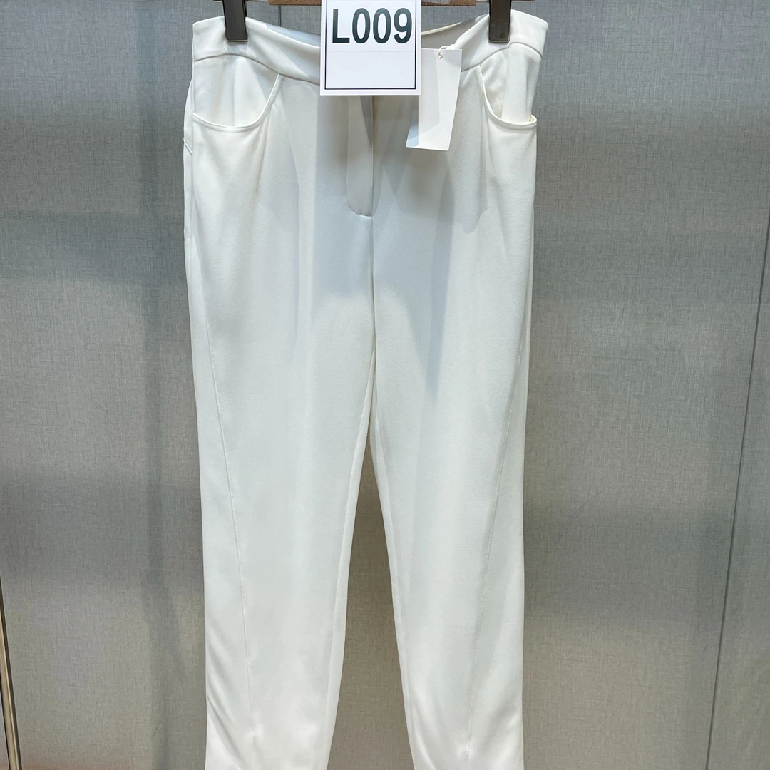 L009/Laur*l纯白小脚九分裤LWL325K13200