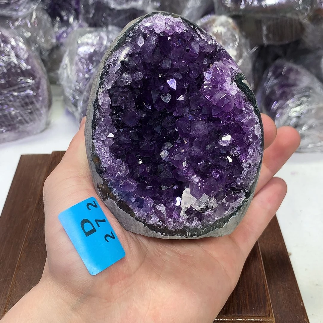 紫晶大型摆件（非配饰）未镶嵌
