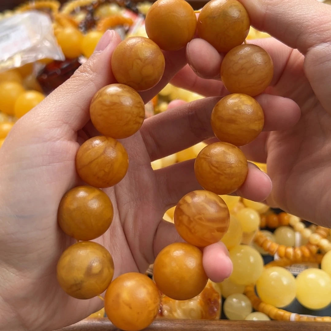 未镶嵌琥珀珠宝奇石