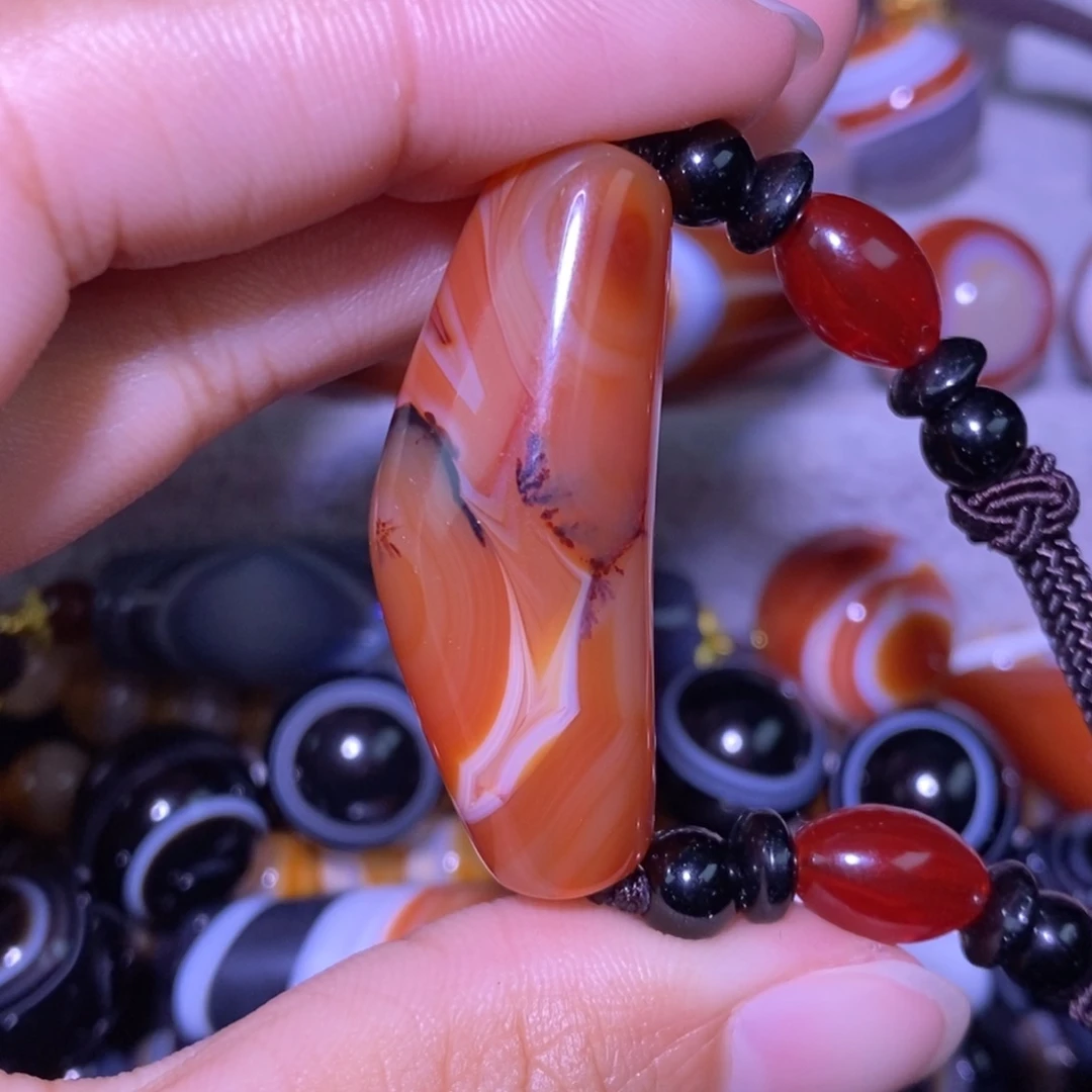 玛瑙/玉髓未镶嵌颈饰