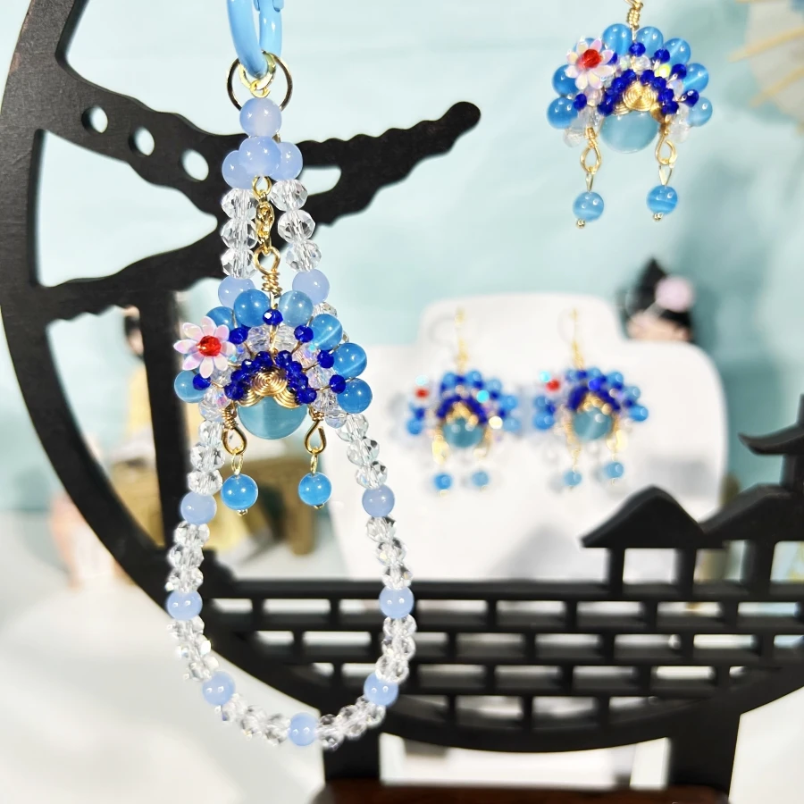 魅染 铜合金耳饰 刀马旦时尚耳饰手工轻奢饰品百搭手机链吊坠挂饰