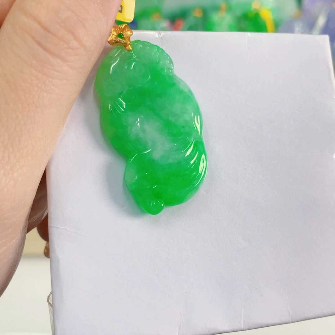 吊坠(不含链)18K金镶嵌翡翠