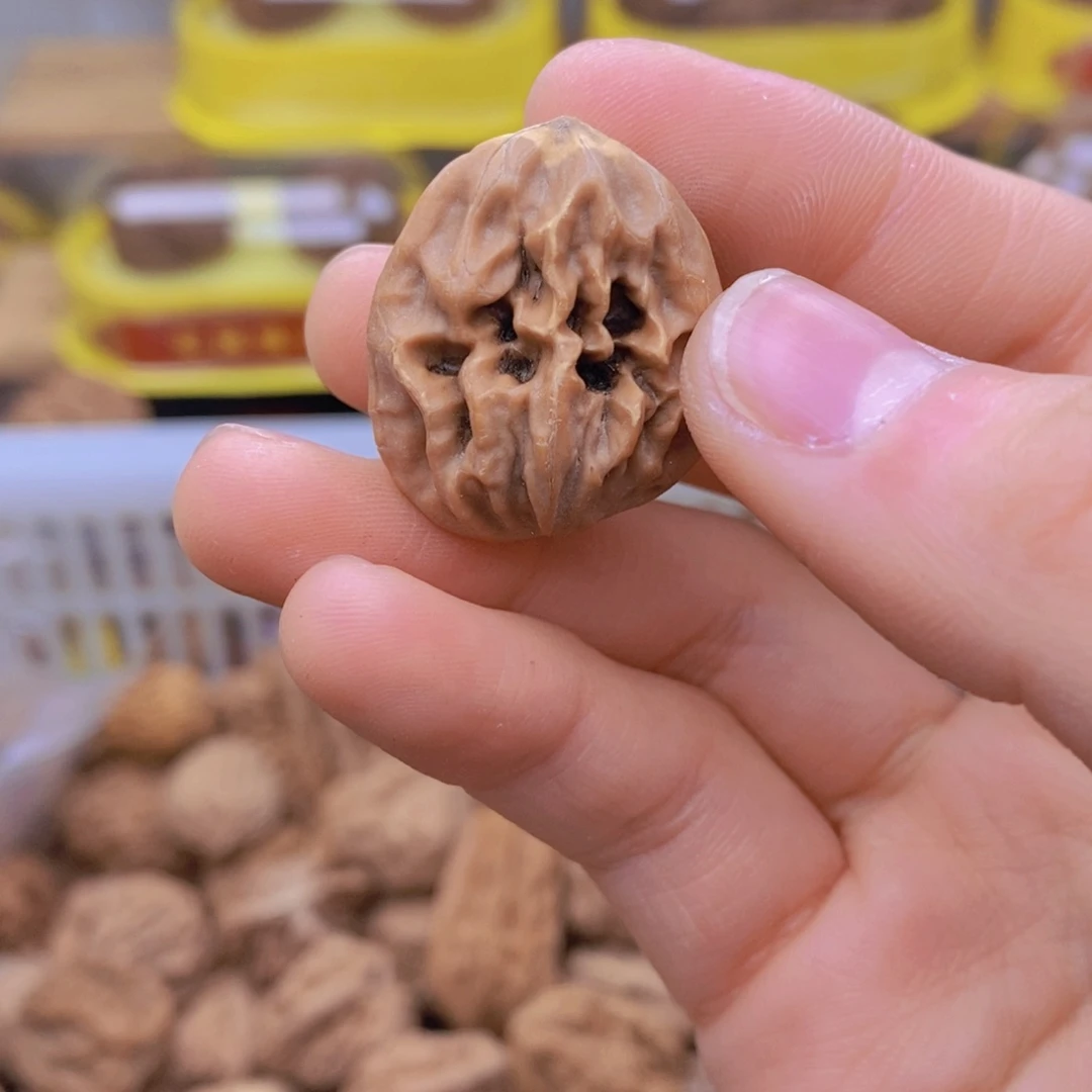 吊坠文玩核桃香**河