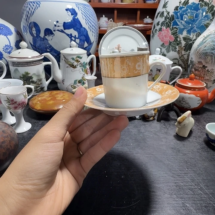 景德镇的陶瓷瓷器