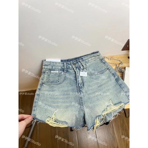 【伊伊家】夏季显瘦破洞短裤