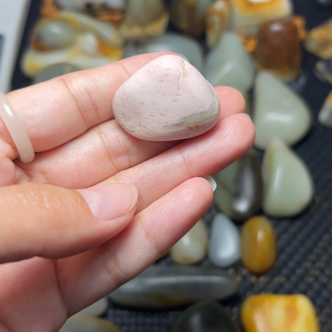 或***彧和田玉未镶嵌挂件B25