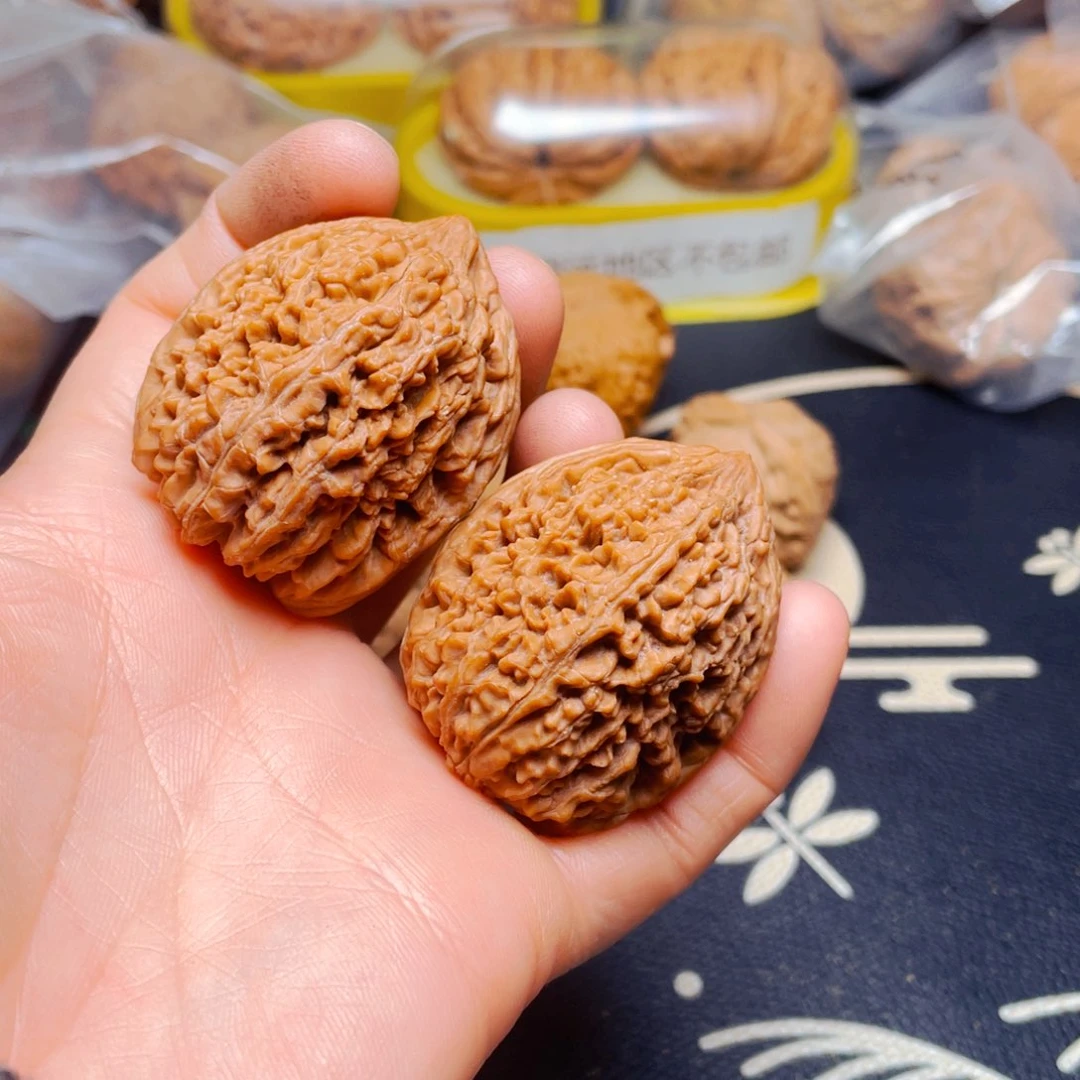 吊坠文玩核桃蒜头一对