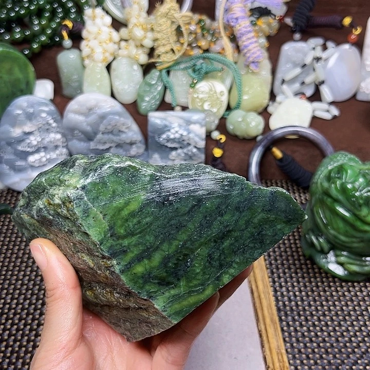 和田玉（糖玉）未镶嵌珠宝半成品