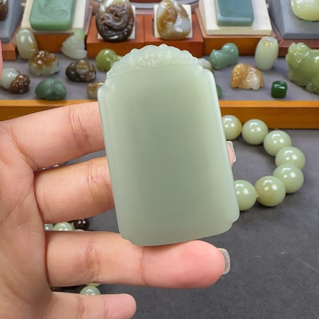 定制和田玉未镶嵌和田玉