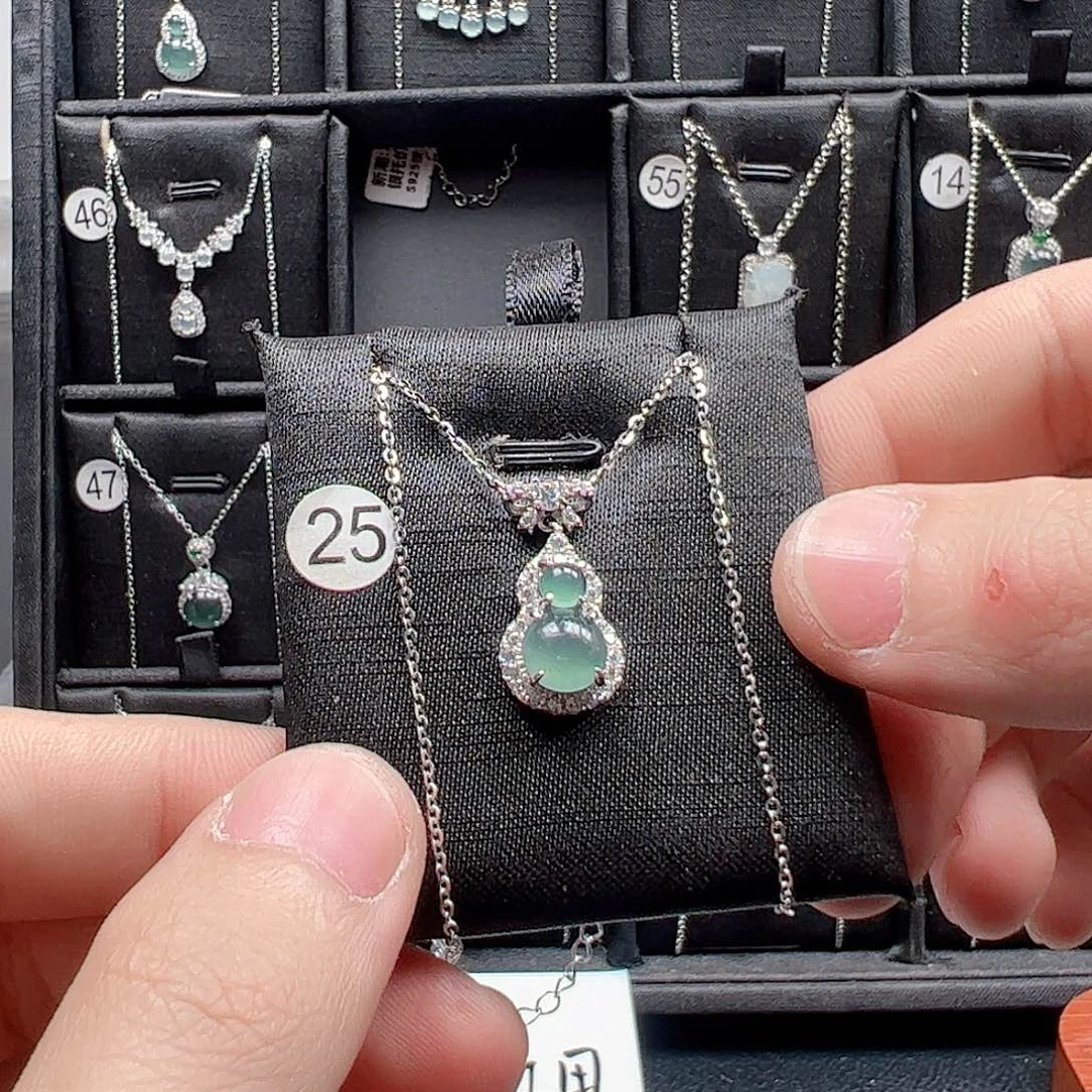 翡翠手链银S925镶嵌星*天然翡翠A货