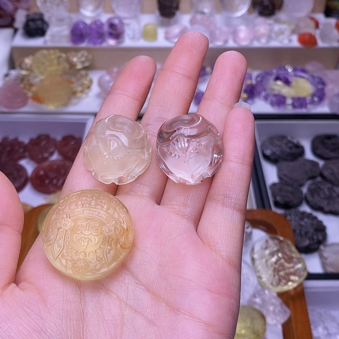 水晶颈饰未镶嵌阿****晴三个