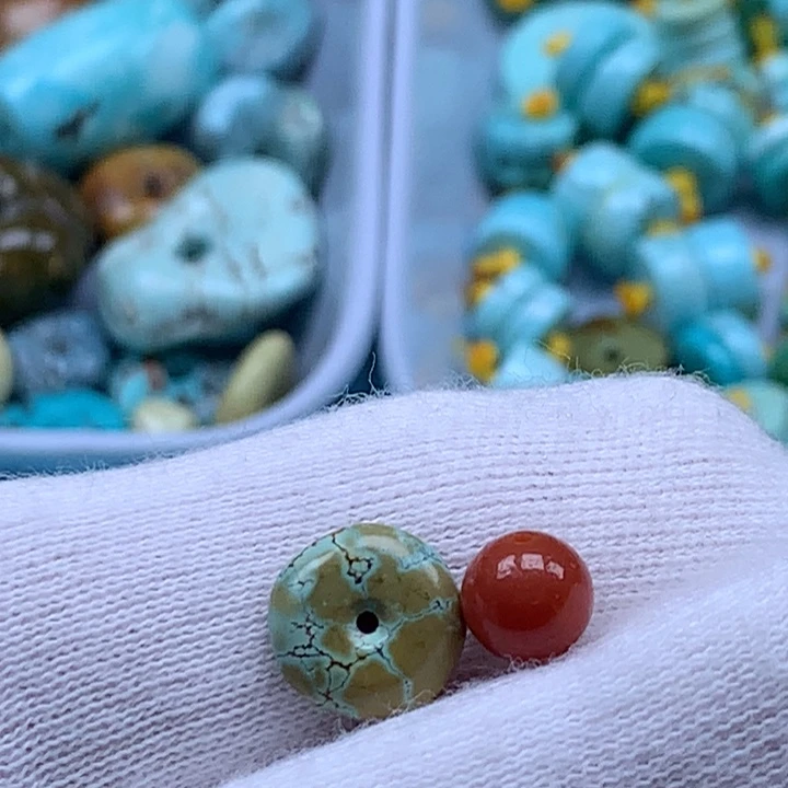 未镶嵌南红玛瑙珠宝奇石