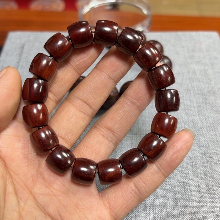 小叶紫檀手串直切