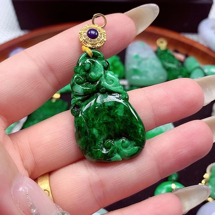 颈饰银S925镶嵌翡翠翡翠