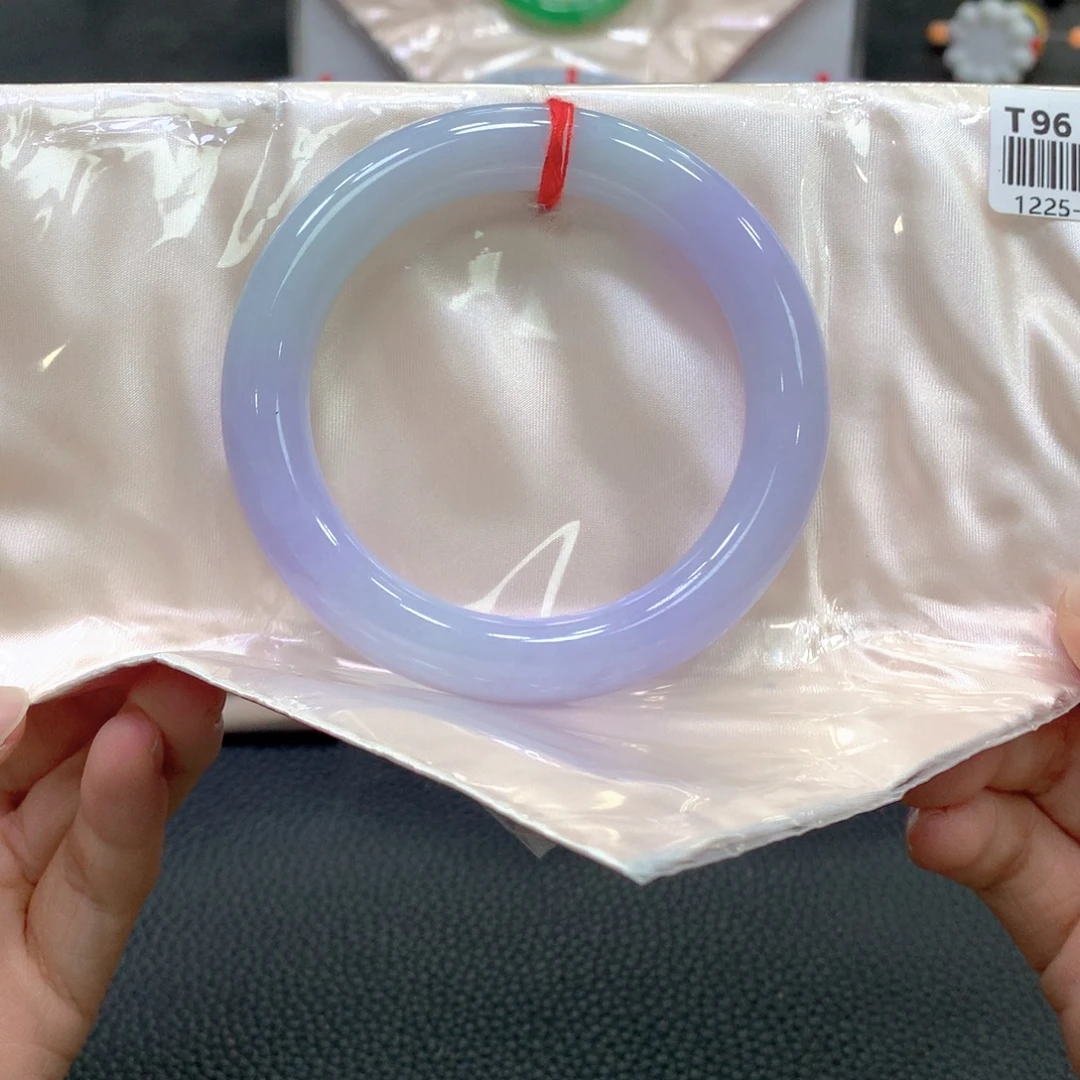 翡翠未镶嵌手镯7号