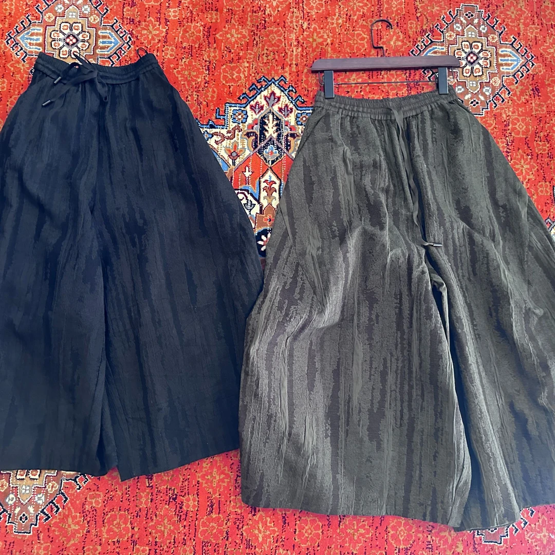 黑色｜灰绿色 树皮皱阔腿裤 裤长92