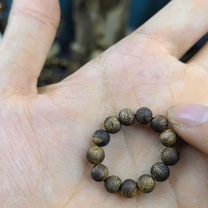 沉香沉香碎屑戒指