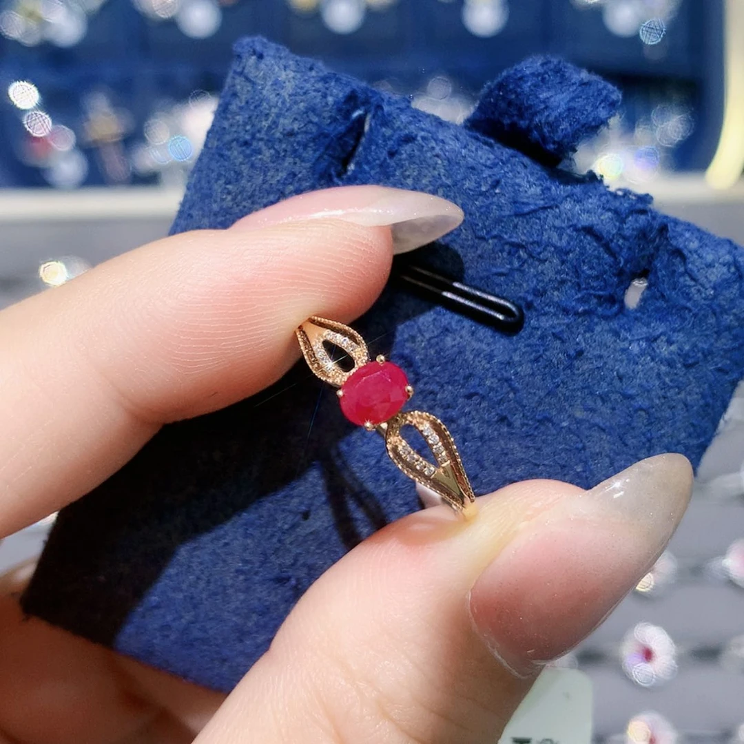 【闪购商品】18K金镶嵌戒指红宝石