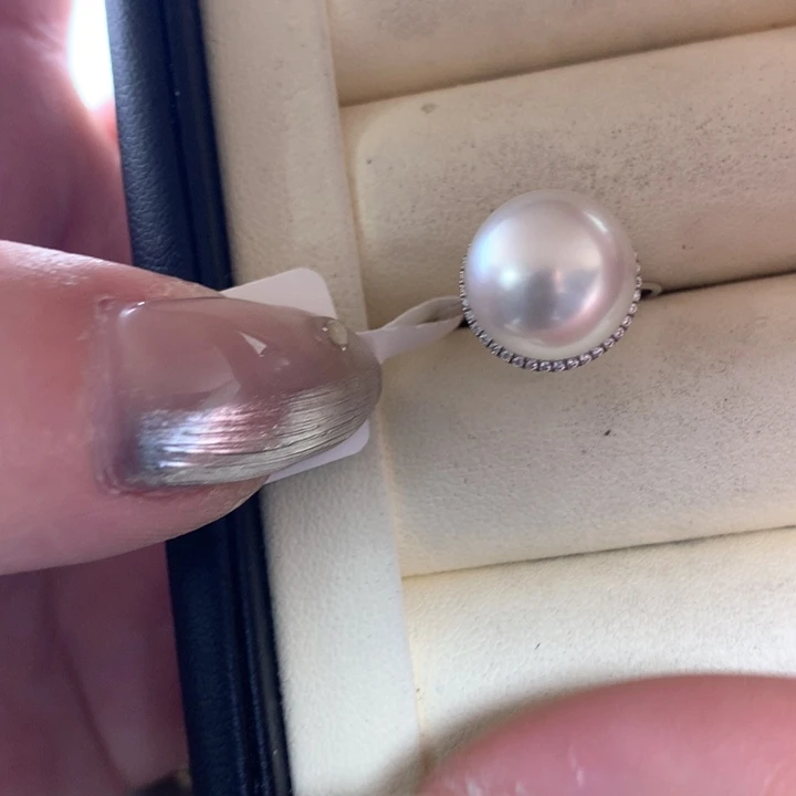 18K金镶嵌戒指海水珍珠