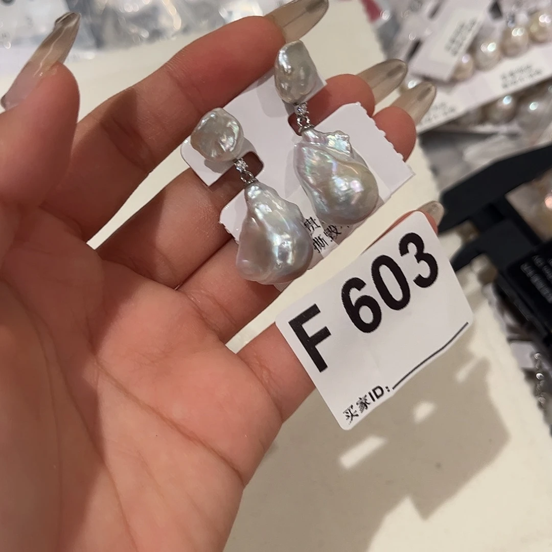 合金淡水珍珠耳饰