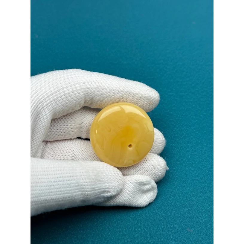 Y2916天然原矿蜜蜡 鸡油黄妖花公主扣 34*12.5mm抖音基地质检发货