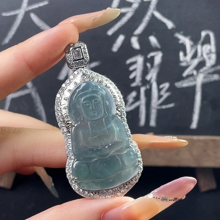 未镶嵌翡翠耳饰翡翠