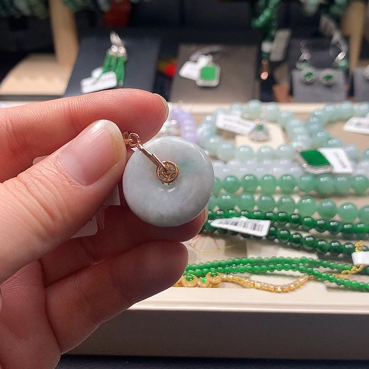 翡翠手串未镶嵌1111111111