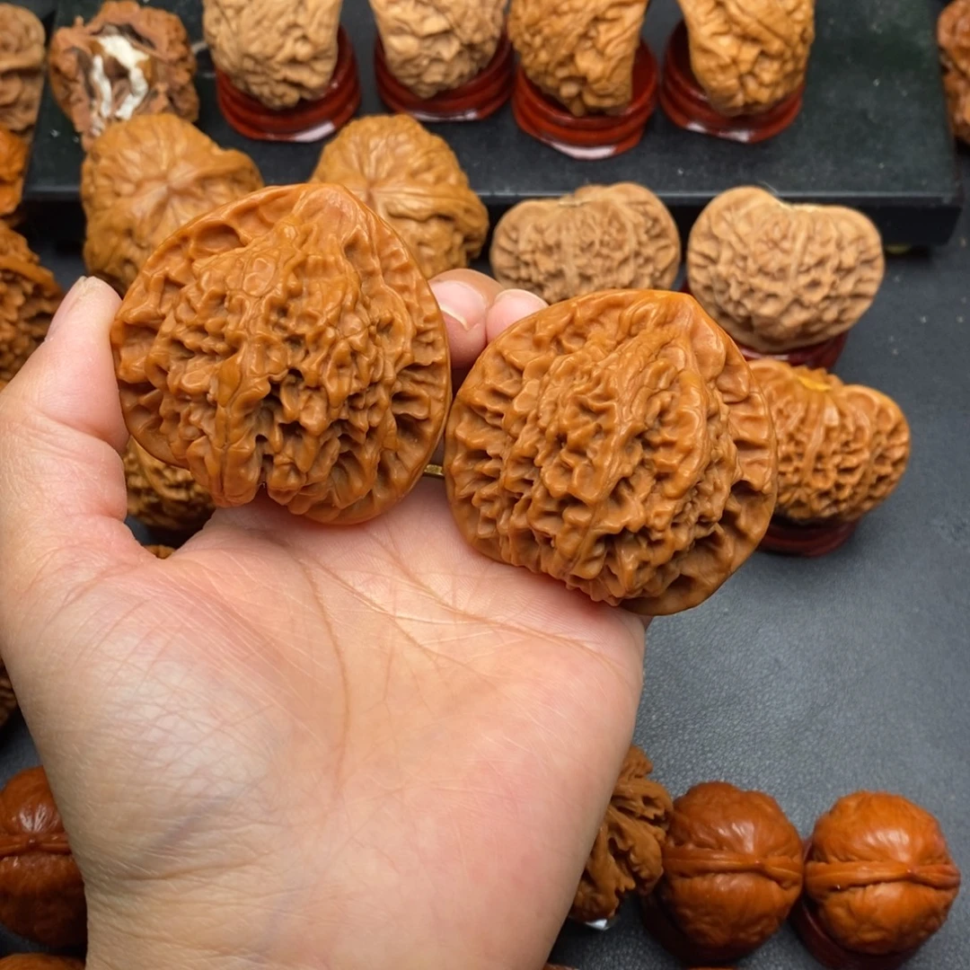 文玩核桃把件51官帽