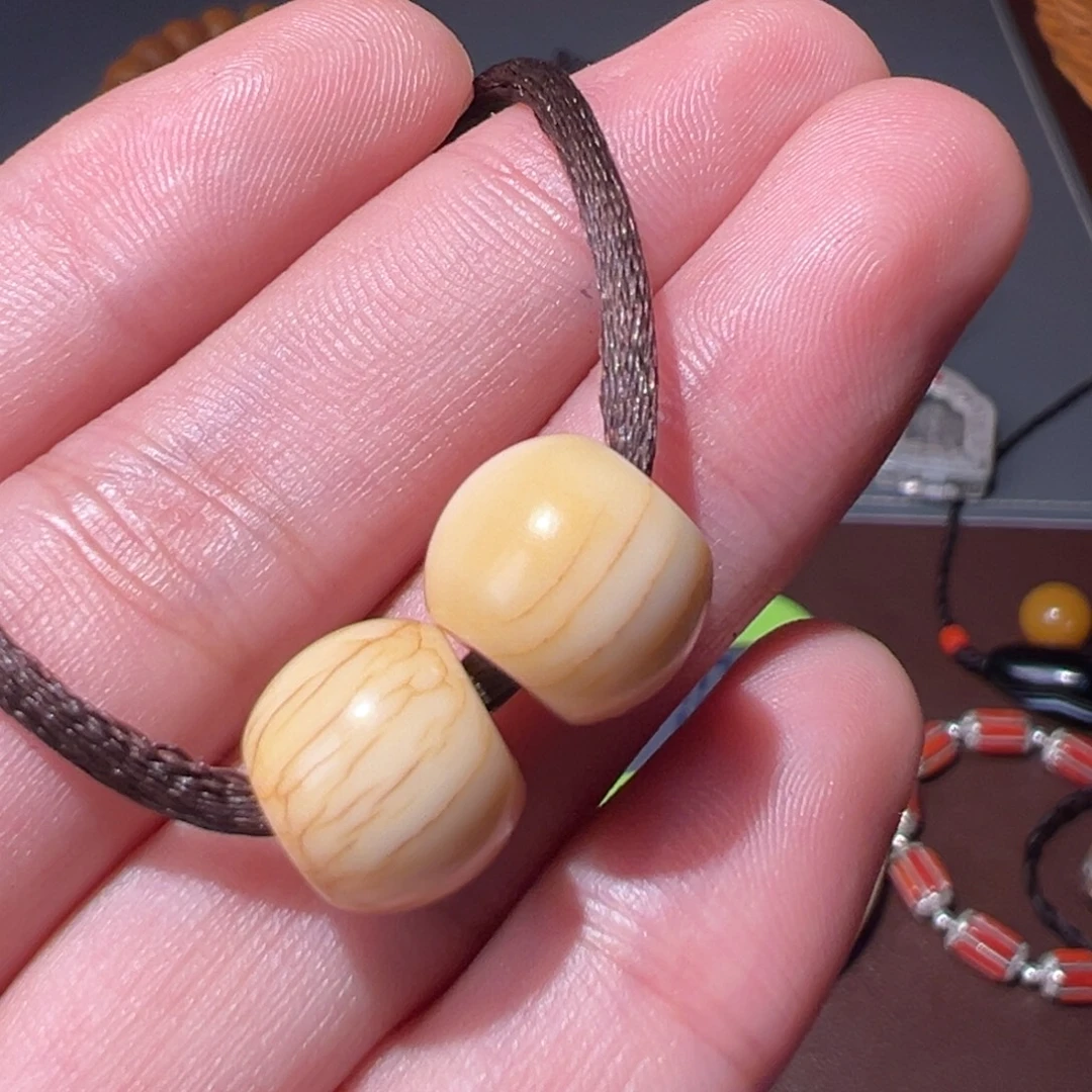 聚***：琉璃吊坠（不含链）