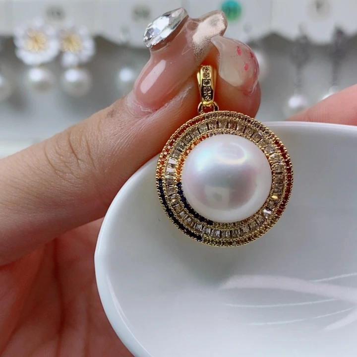 颈饰未镶嵌淡水珍珠