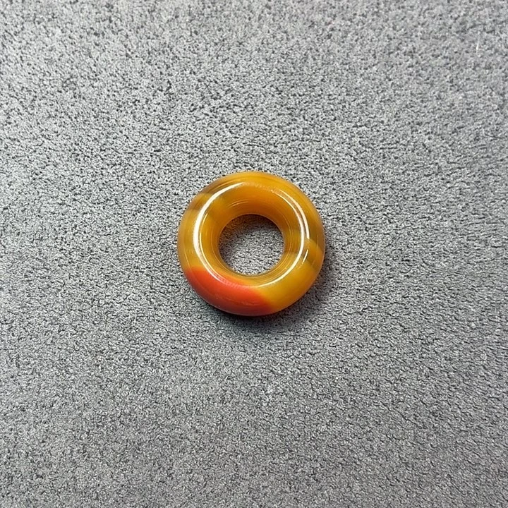 z***n南红玛瑙未镶嵌跑环