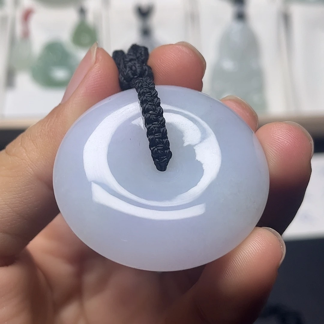 翡翠未镶嵌颈饰缅甸天然翡翠