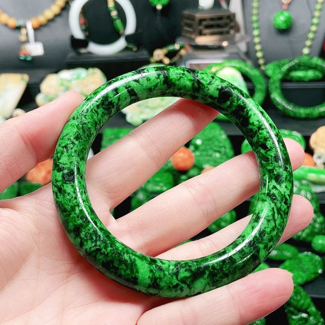 翡翠未镶嵌手镯翡翠手镯