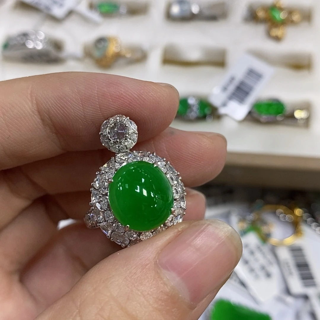 【闪购商品】翡翠18K金镶嵌颈饰雪*戒指