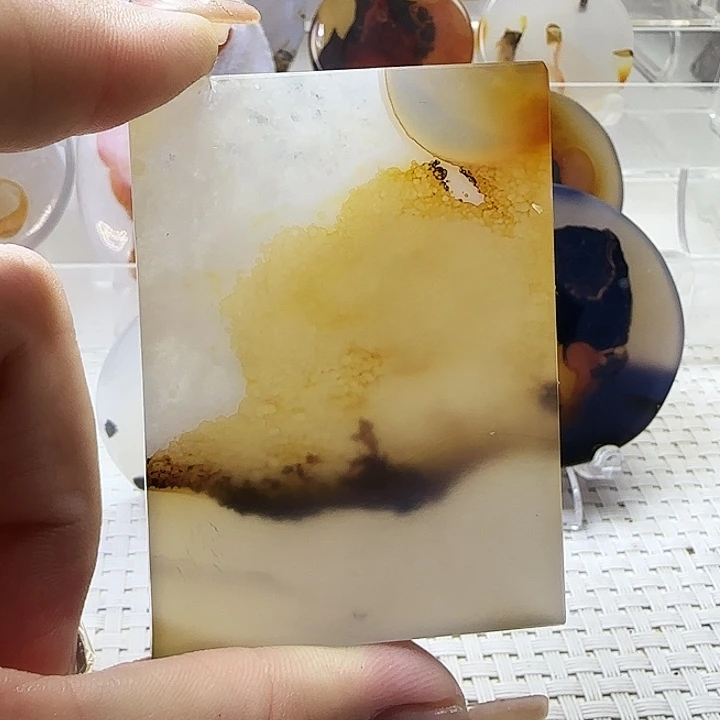 玛瑙/玉髓未镶嵌珠宝奇石