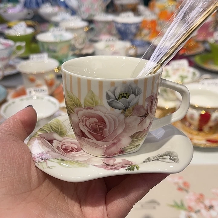 瓷器瓷器瓷器瓷器瓷器瓷器瓷器浓缩