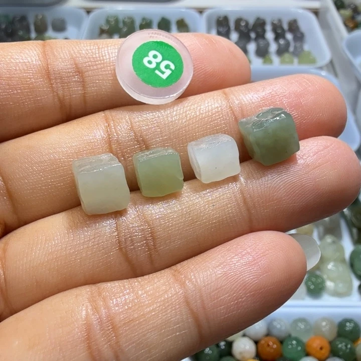 未镶嵌和田玉珠宝半成品