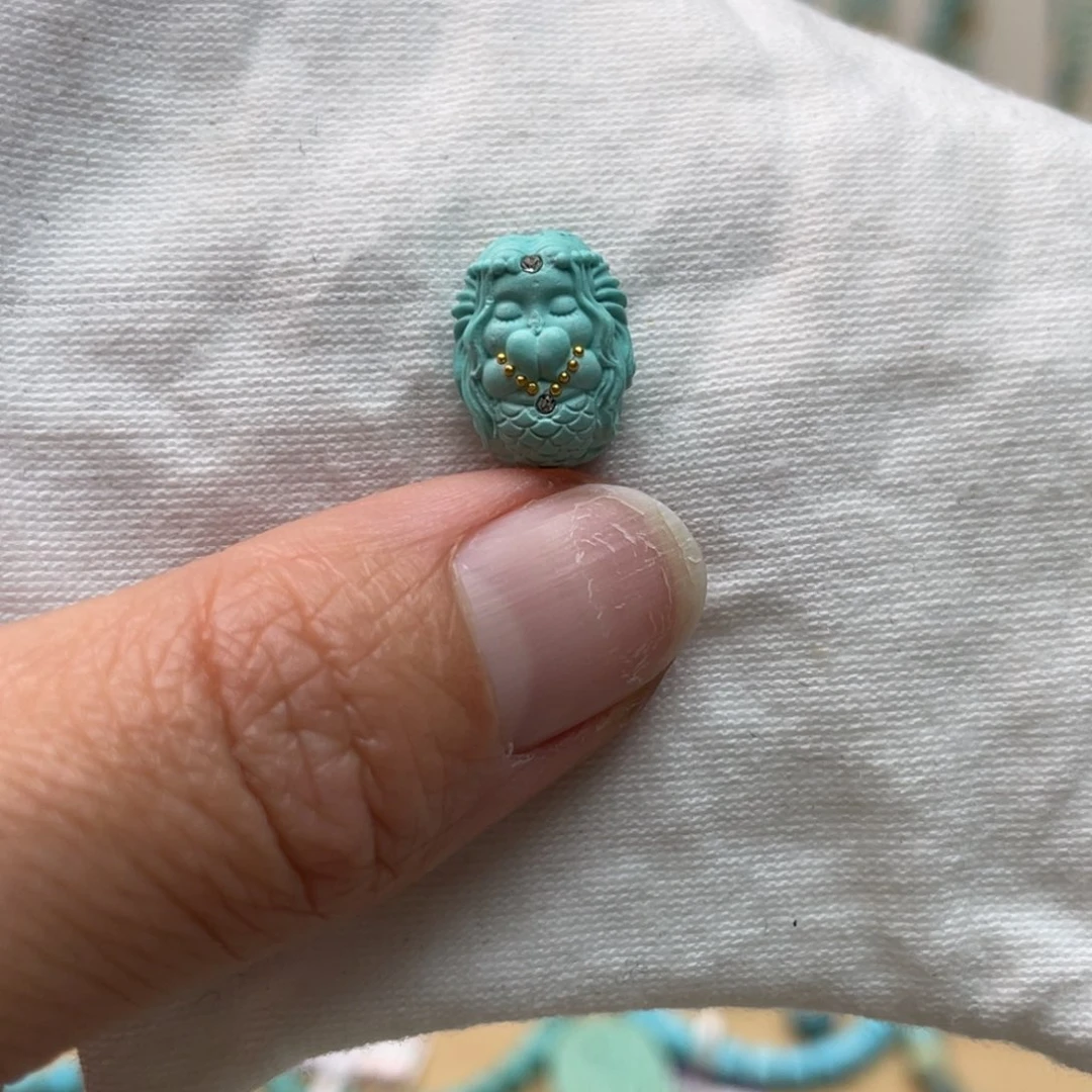 绿松石雕刻件未镶嵌