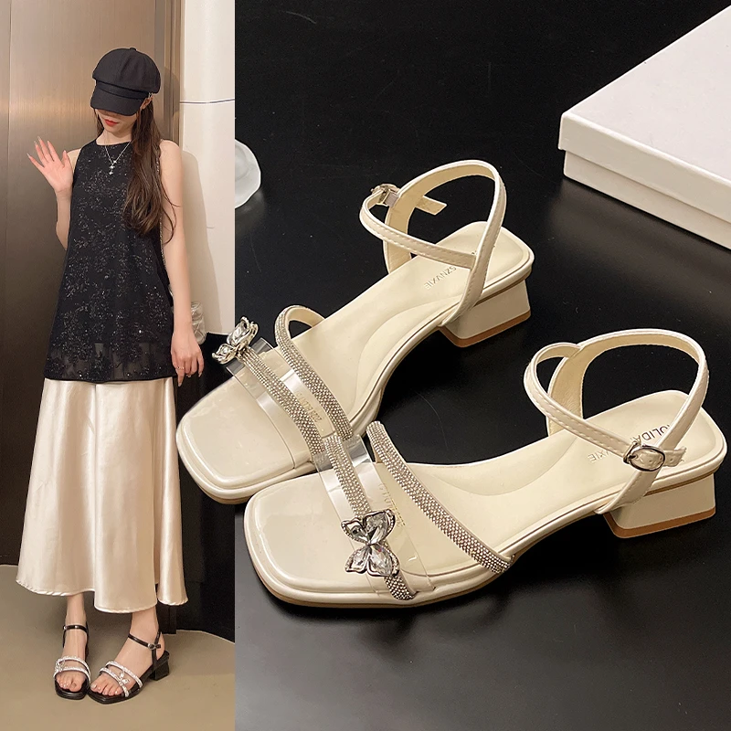 新款2025时尚粗跟一字扣带凉鞋女爆款软底法式仙女风百搭女鞋