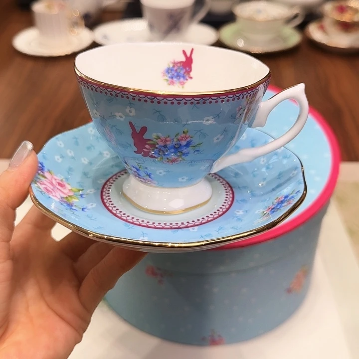瓷片杯子杯子杯子水杯杯子水杯
